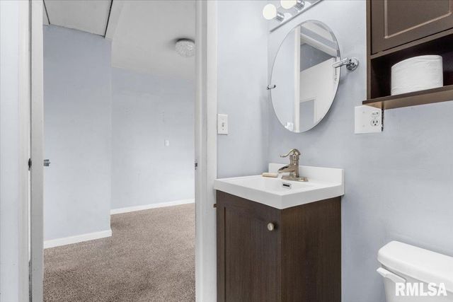 104 W SPRUCE Street, Chatham, IL 62629