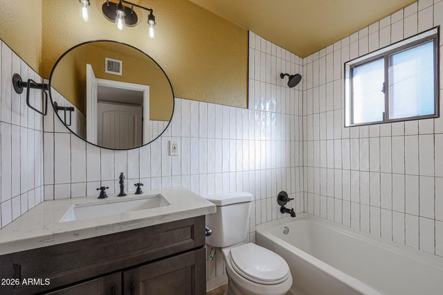 4224 N 12TH Street 202, Phoenix, AZ 85014