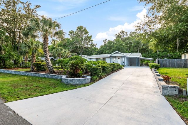1210 SE 14TH AVENUE, Ocala, FL 34471