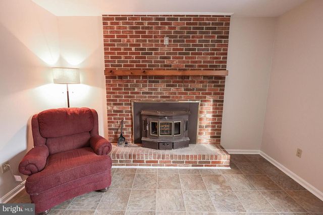 22916 GUNSTON DR, Lexington Park, MD 20653