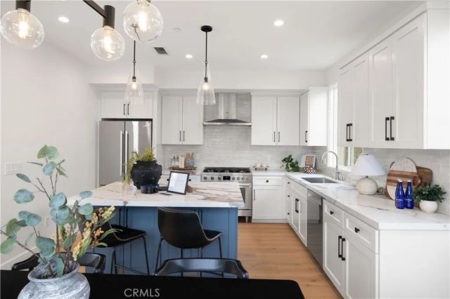 2018 Grant Avenue A, Redondo Beach, CA 90278