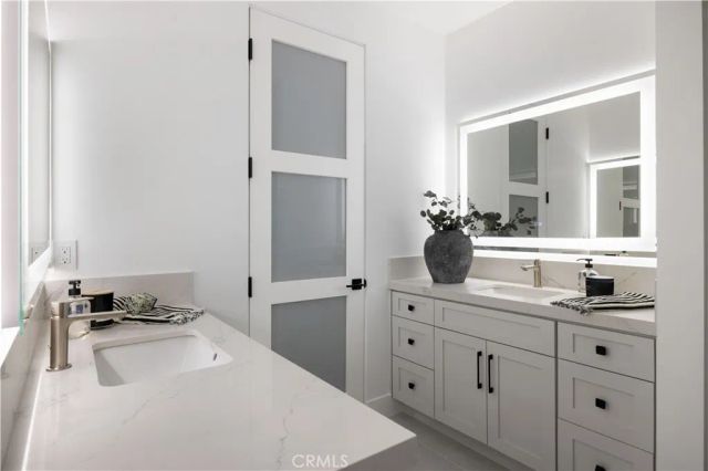 2018 Grant Avenue A, Redondo Beach, CA 90278
