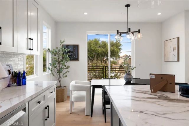 2018 Grant Avenue A, Redondo Beach, CA 90278