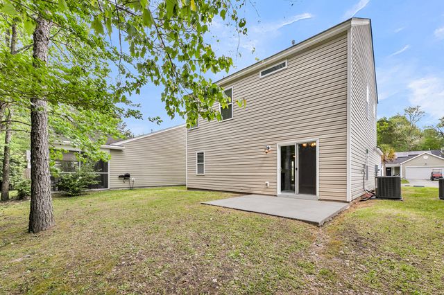 421 Savannah River Drive, Summerville, SC 29485