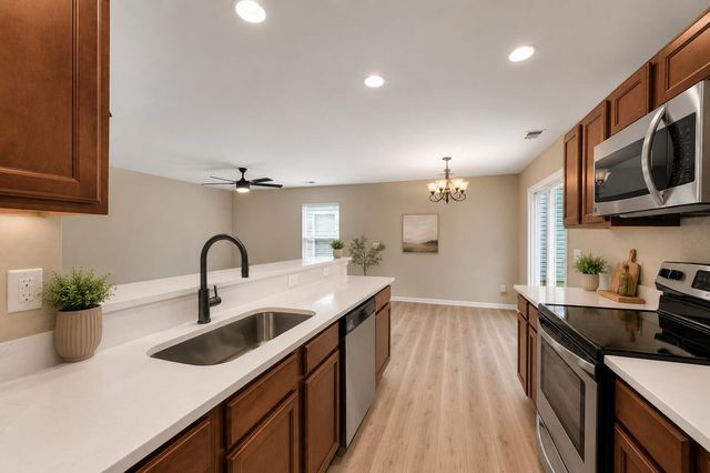 421 Savannah River Drive, Summerville, SC 29485