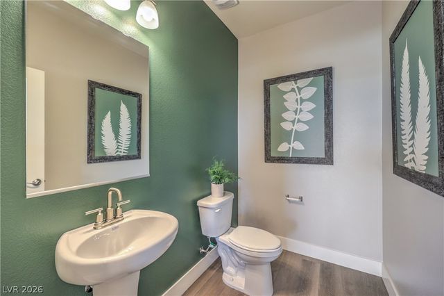 7645 Serenity Bay Ln, North Las Vegas, NV 89084