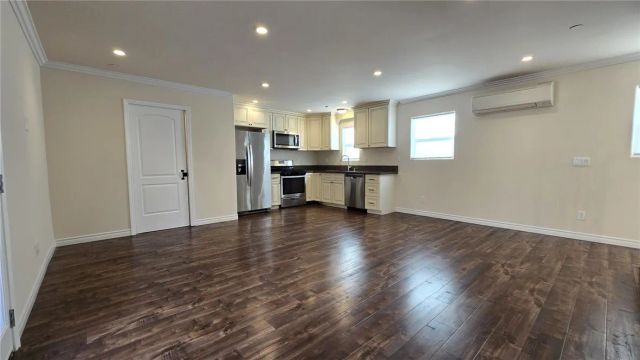 26007 Marjan, Harbor City, CA 90710