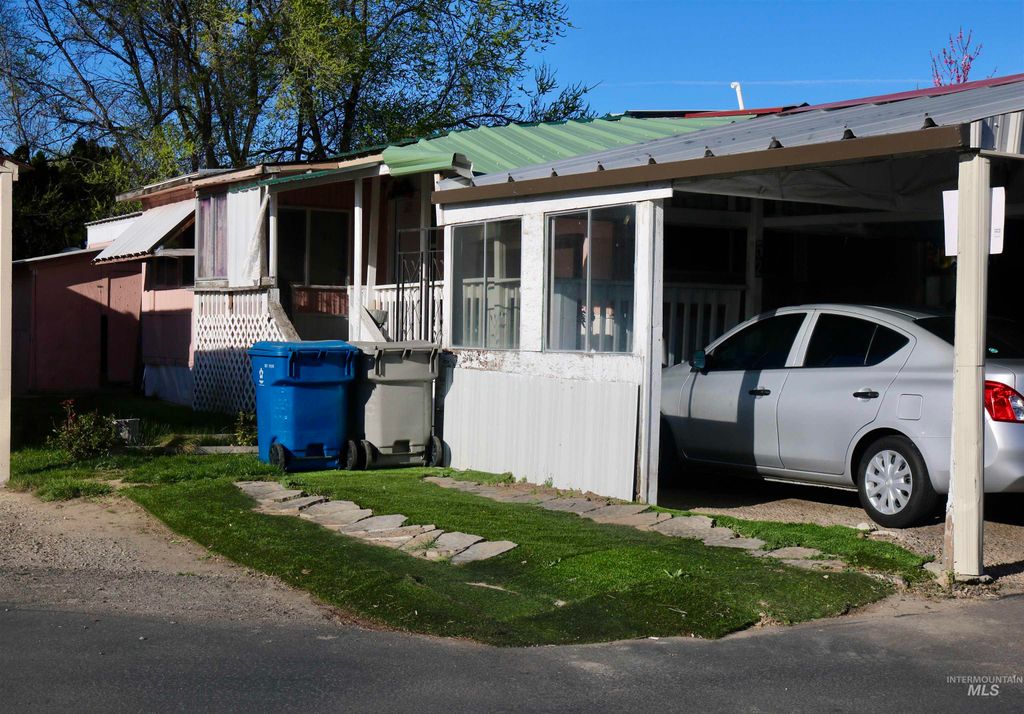1410 Flamingo 52, Nampa, ID 83651