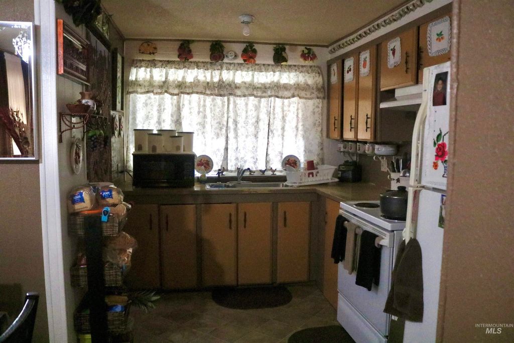 1410 Flamingo 52, Nampa, ID 83651 photo 5