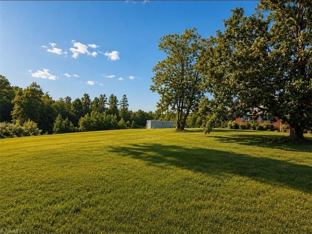 474 Surry Gadsberry Road, Pilot Mountain, NC 27041