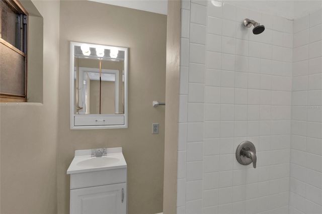 1418 VALOR STREET, Orlando, FL 32810