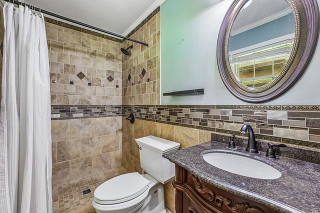 2504 Sundance Ct, Christiana, TN 37037