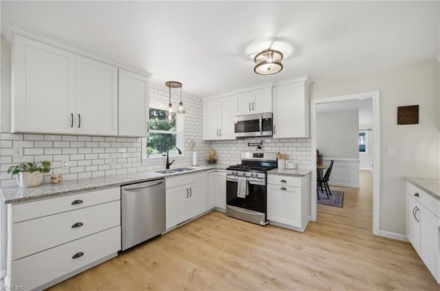 1003 Bateman DR, Elizabeth City, NC 27909
