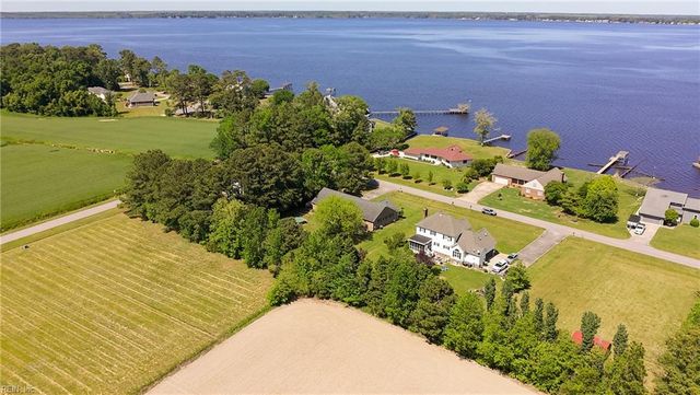 1003 Bateman DR, Elizabeth City, NC 27909