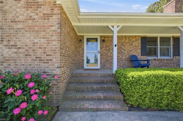 1003 Bateman DR, Elizabeth City, NC 27909