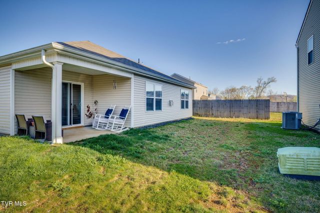 1332 Clark Point Road, Kingsport, TN 37660