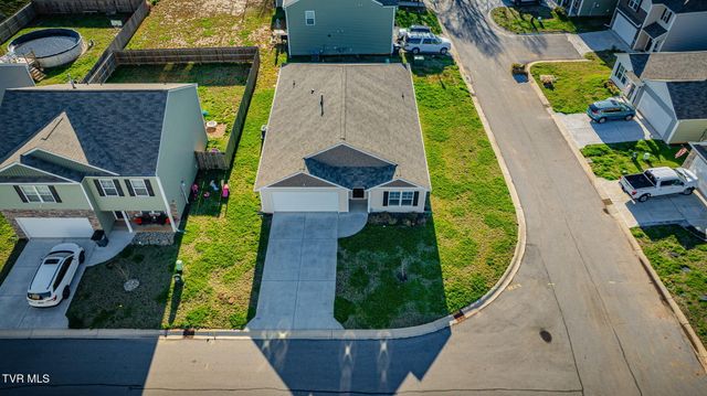 1332 Clark Point Road, Kingsport, TN 37660