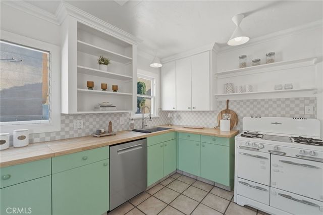 3327 Hollydale Dr., Atwater Village, CA 90039