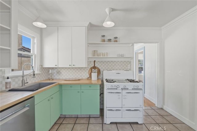 3327 Hollydale Dr., Atwater Village, CA 90039