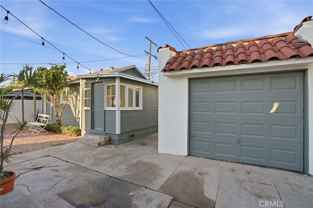 3327 Hollydale Dr., Atwater Village, CA 90039