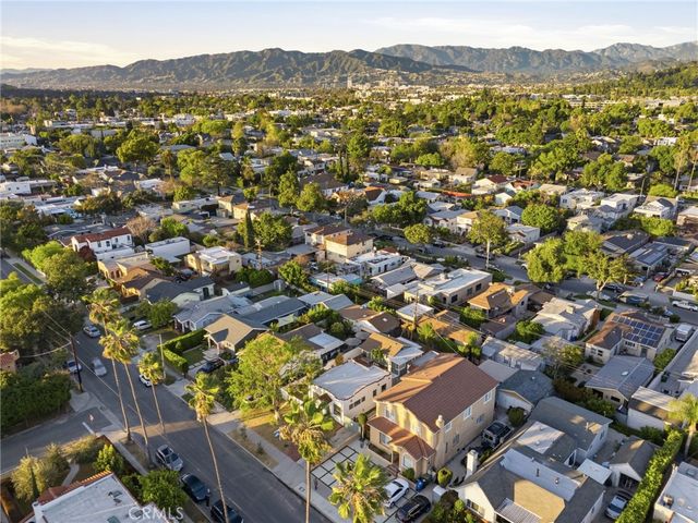 3327 Hollydale Dr., Atwater Village, CA 90039