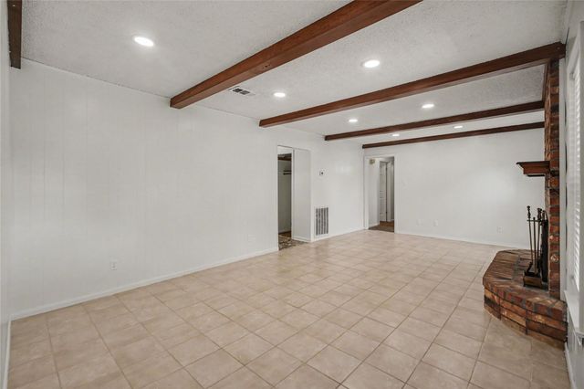 1909 Adams Street, Alvin, TX 77511