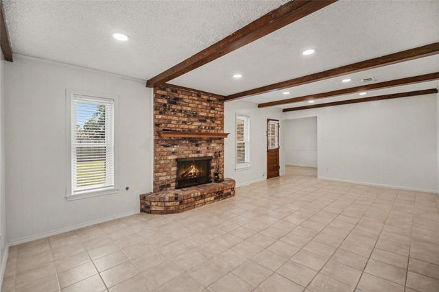 1909 Adams Street, Alvin, TX 77511