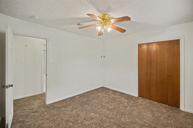 1909 Adams Street, Alvin, TX 77511