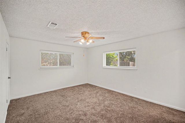 1909 Adams Street, Alvin, TX 77511