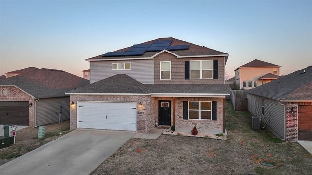 507 Ashwood Street, Lowell, AR 72745