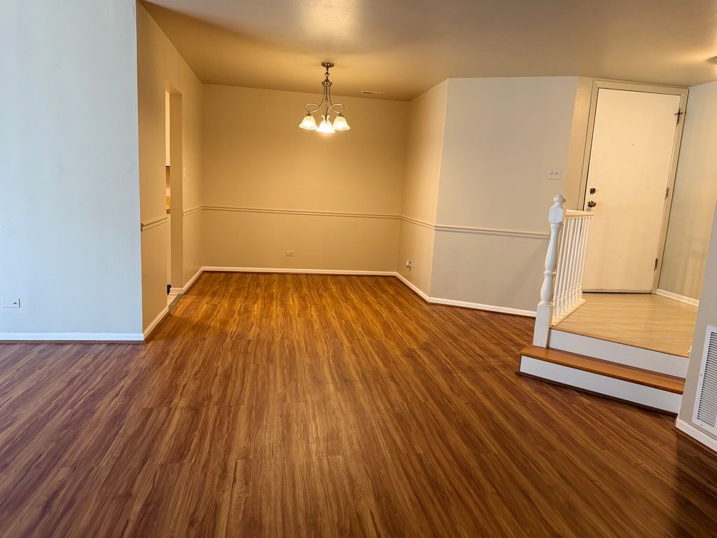 1659 Dover Court A, Wheaton, IL 60189 — photo 5