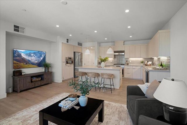 16293 Gellatt Court, Los Gatos, CA 95032