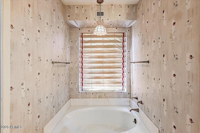 9033 E LAZYWOOD Place, Carefree, AZ 85377
