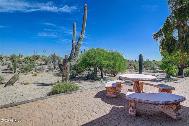 9033 E LAZYWOOD Place, Carefree, AZ 85377