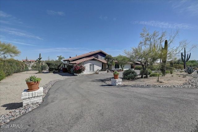 9033 E LAZYWOOD Place, Carefree, AZ 85377