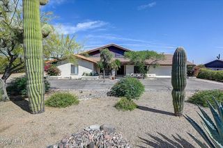 9033 E LAZYWOOD Place, Carefree, AZ 85377