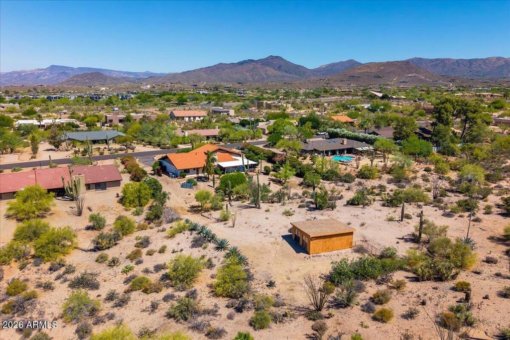 Image 57 of property listing at 9033 E LAZYWOOD Place, Carefree, AZ 85377