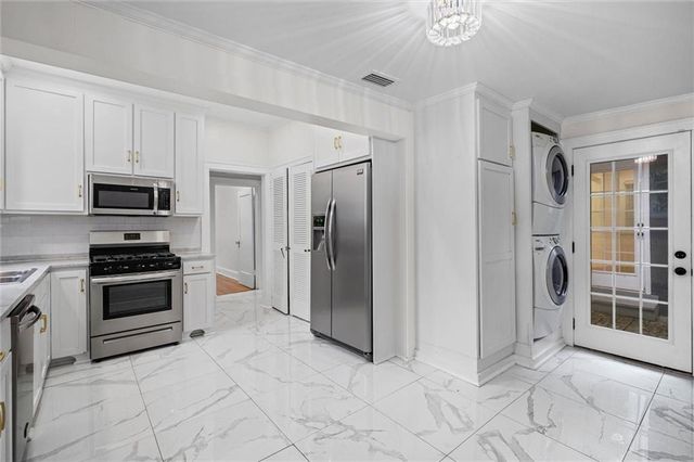 104 Glenwood Street, Mobile, AL 36606