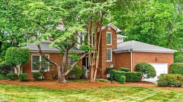 709 Bruton Place N, Greensboro, NC 27410