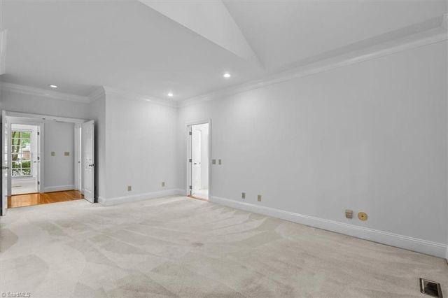 709 Bruton Place N, Greensboro, NC 27410