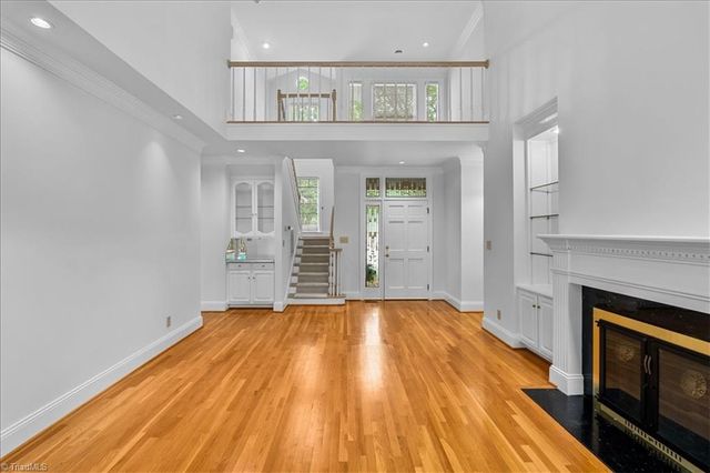 709 Bruton Place N, Greensboro, NC 27410