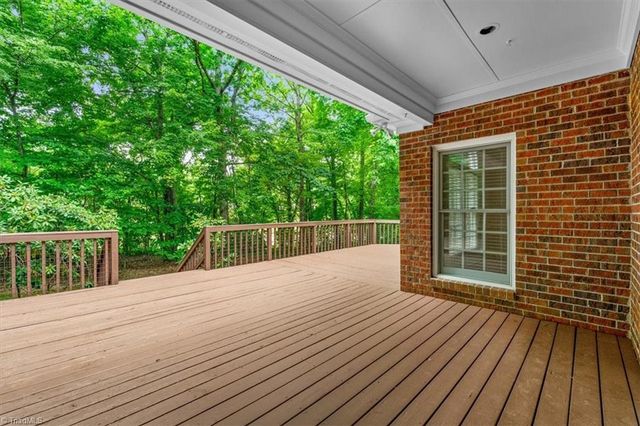 709 Bruton Place N, Greensboro, NC 27410