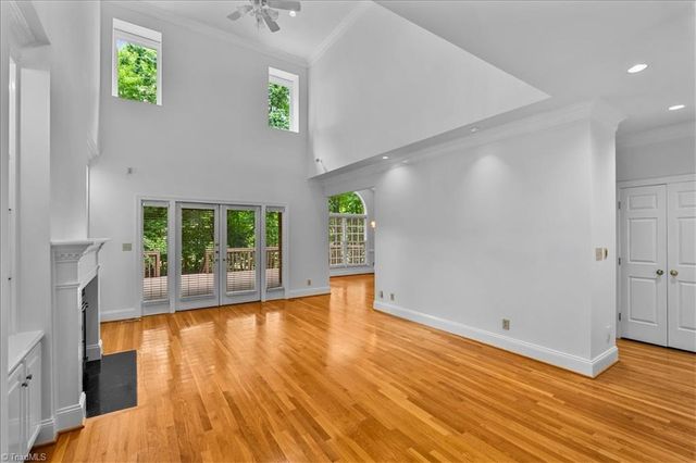 709 Bruton Place N, Greensboro, NC 27410