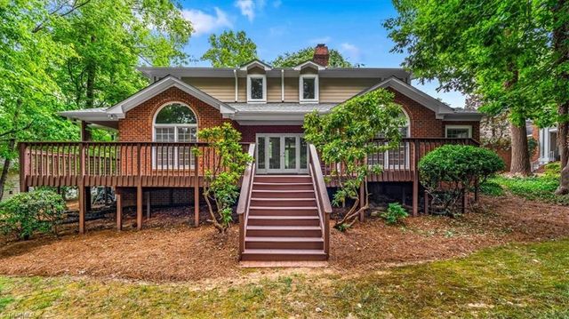 709 Bruton Place N, Greensboro, NC 27410