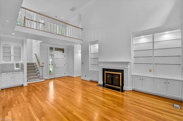 709 Bruton Place N, Greensboro, NC 27410