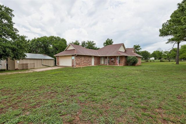 3498 N Sunny Acres Lane, Guthrie, OK 73044