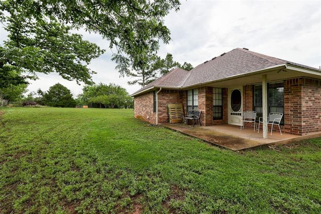 3498 N Sunny Acres Lane, Guthrie, OK 73044