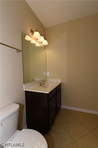 8560 Evernia CT 201, Estero, FL 34135
