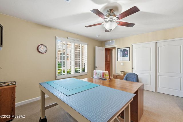 2568 E Alexis Court, Green Valley, AZ 85614