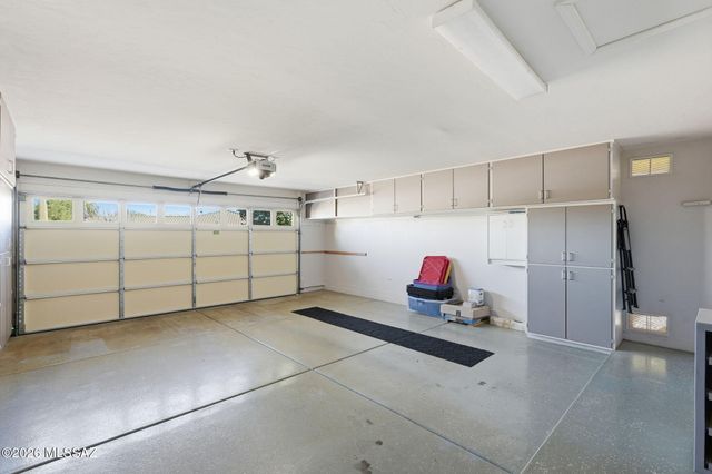 2568 E Alexis Court, Green Valley, AZ 85614